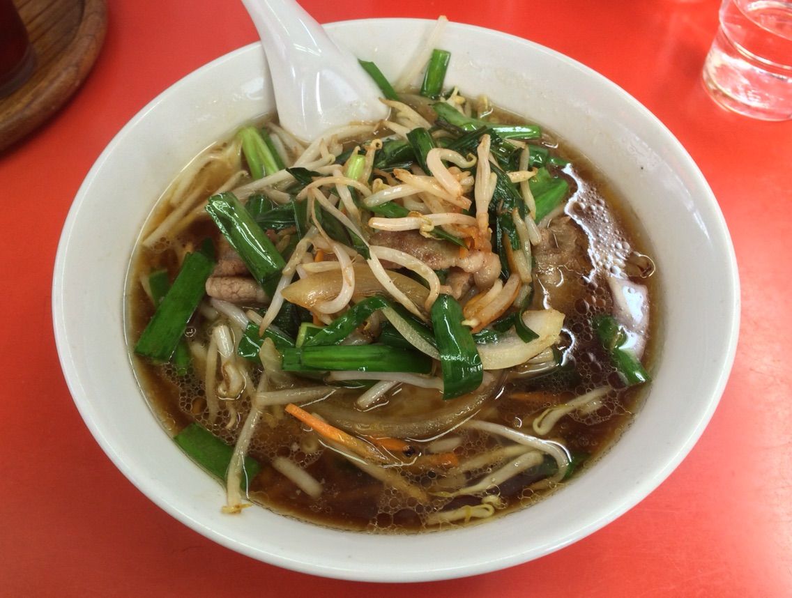 江戸川橋の 新雅 しんが でニラそば Dales Mivisのラーメン 一人飲みなど