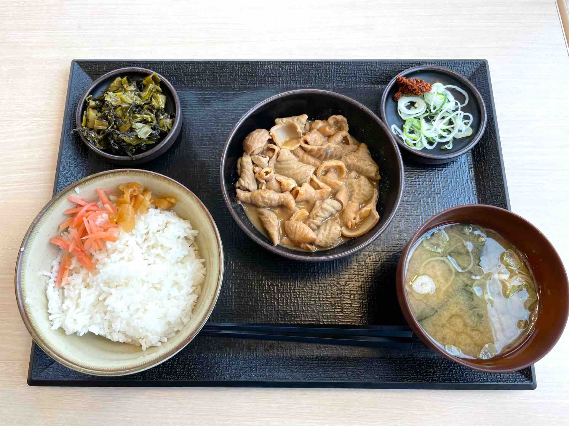 上州 もつ次郎 吉野町店 にて もつ煮定食 Dales Mivisのラーメン 一人飲みなど 上州 もつ次郎 吉野町店 にて もつ煮定食 Dales Mivisのラーメン 一人飲みなど