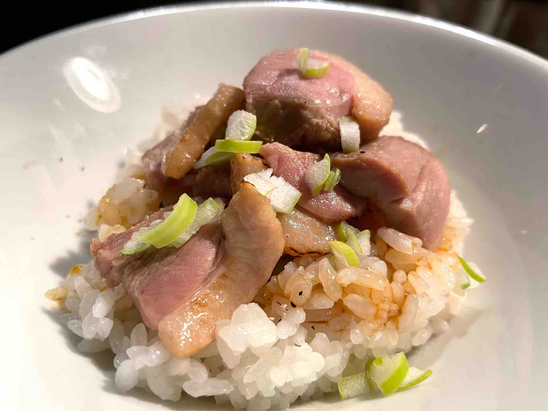 祝 4周年 ミシュラン3年連続選出 カネキッチン ヌードル にて 四年目の鴨そば 鴨葱飯 今年は12月毎水曜が 鴨そば 営業日です Dales Mivisのラーメン 一人飲みなど