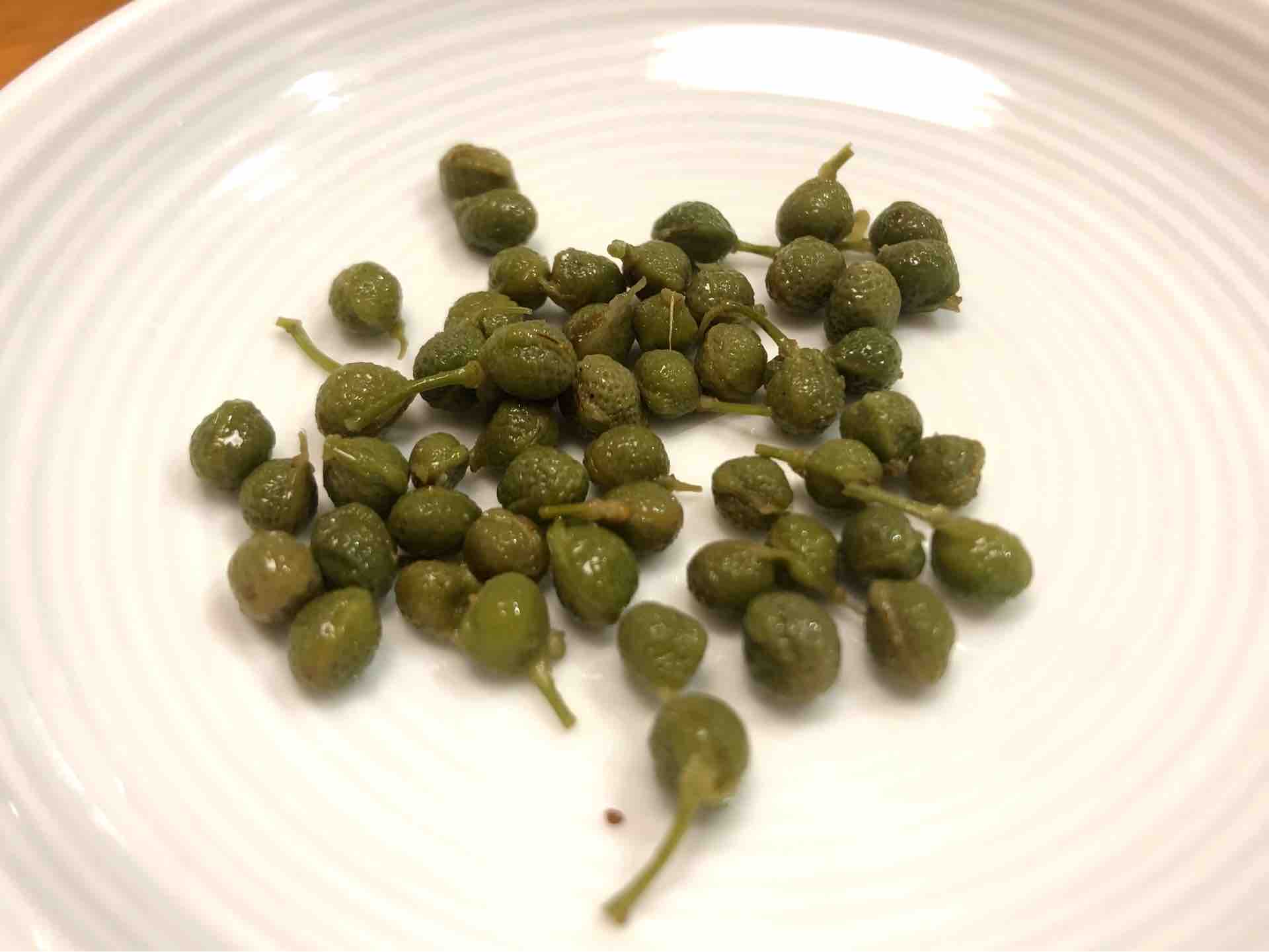 新宿タカシマヤの催事にて 京昆布舗 田なか の青実山椒 Dales Mivisのラーメン 一人飲みなど