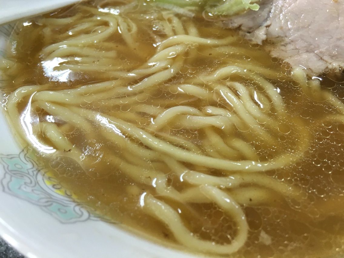 蕨の 中華屋 光 旧 大勝軒 にてラーメンとビール大瓶 Dales Mivisのラーメン 一人飲みなど