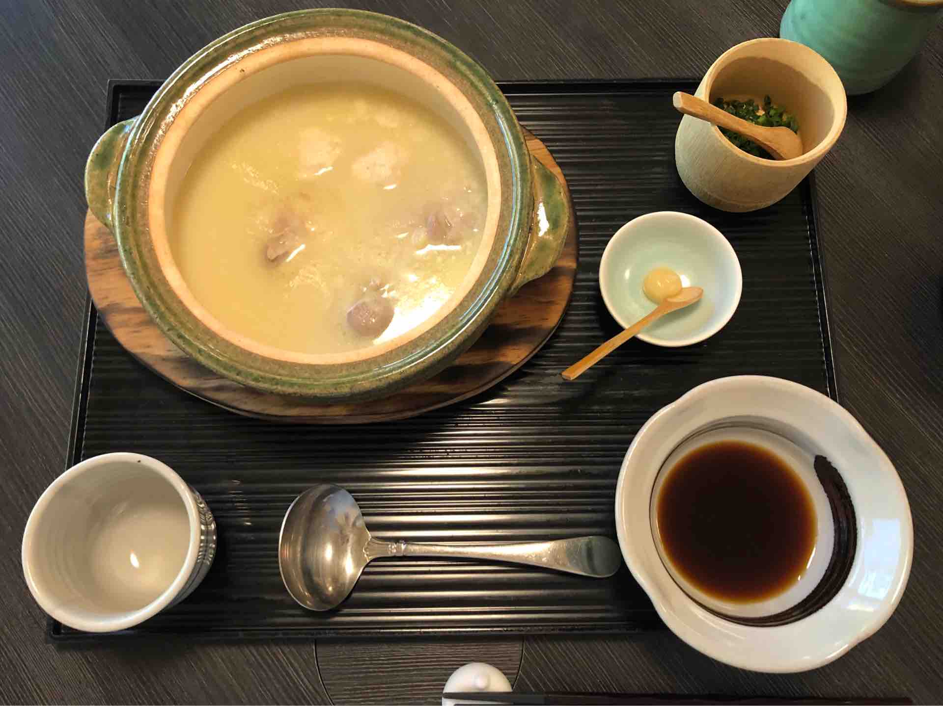 新宿の げんかい食堂 にて 玄海 と同じスープの水たき御前 Dales Mivisのラーメン 一人飲みなど