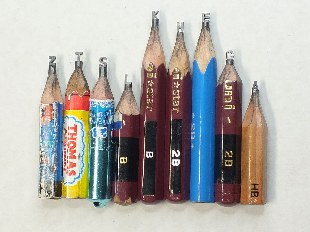 甲府で芯けずり(鉛筆彫刻)