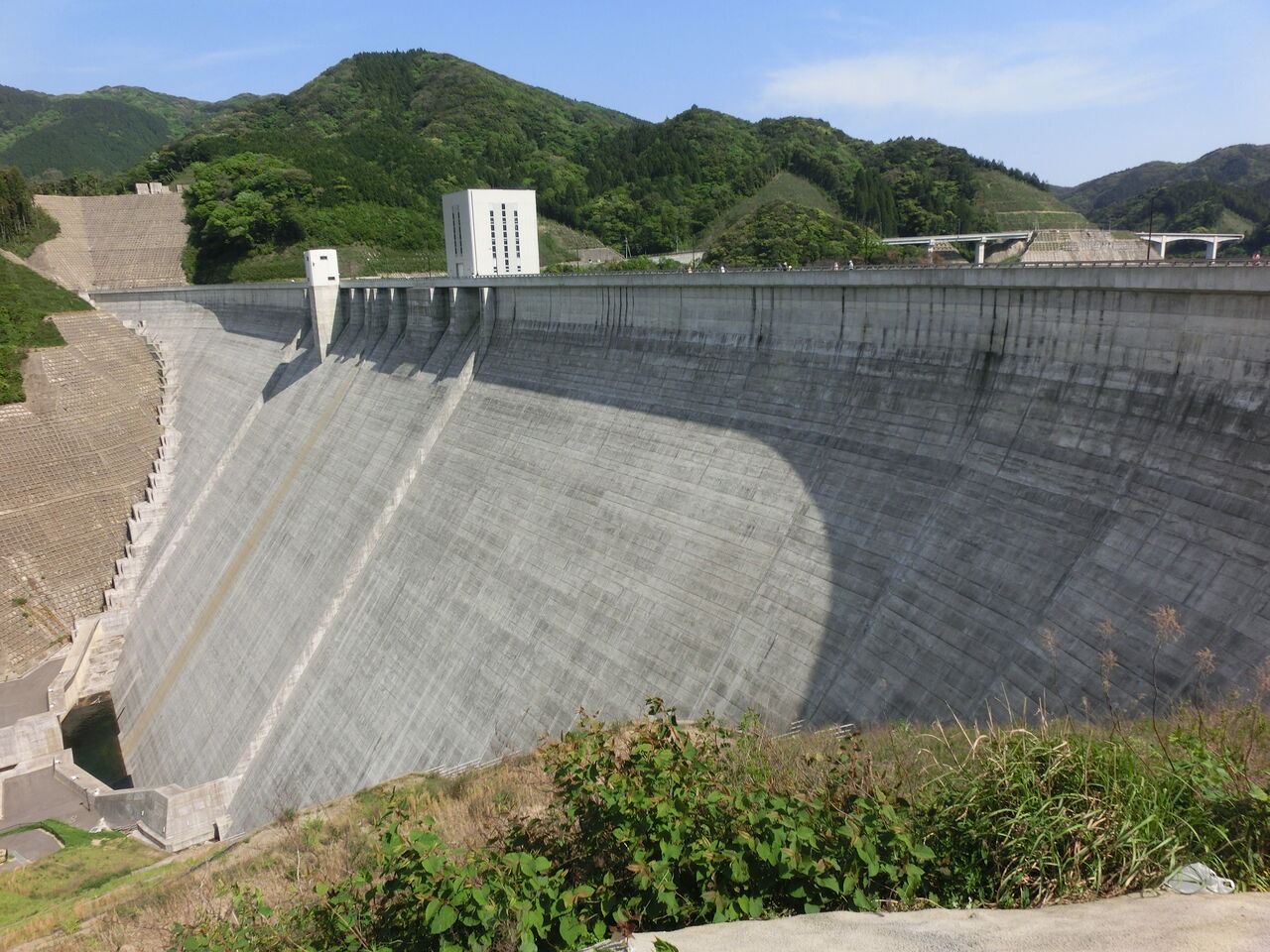 タム山塊