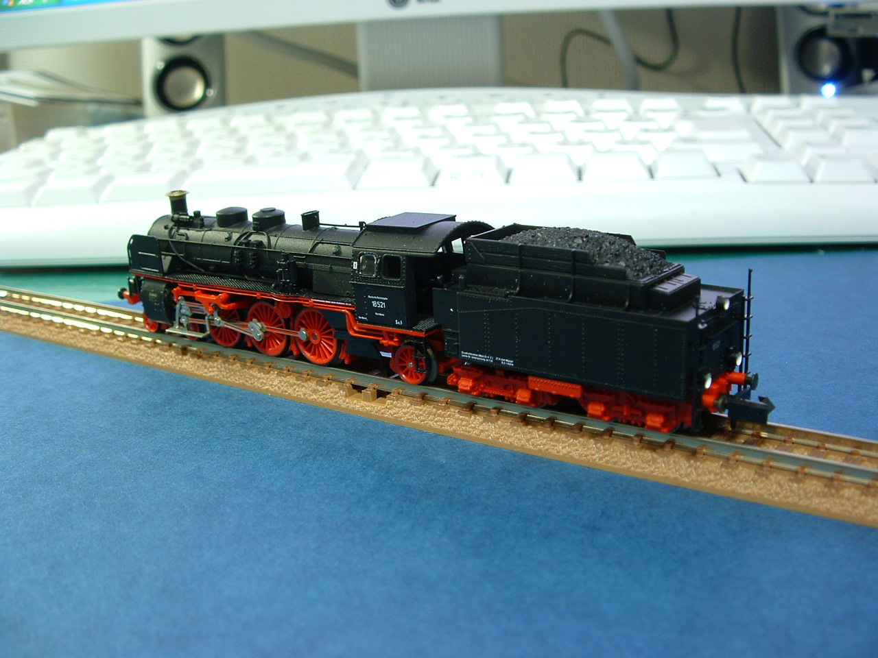 BR18(オリエント急行牽引機) : DAMEYA＠1/144