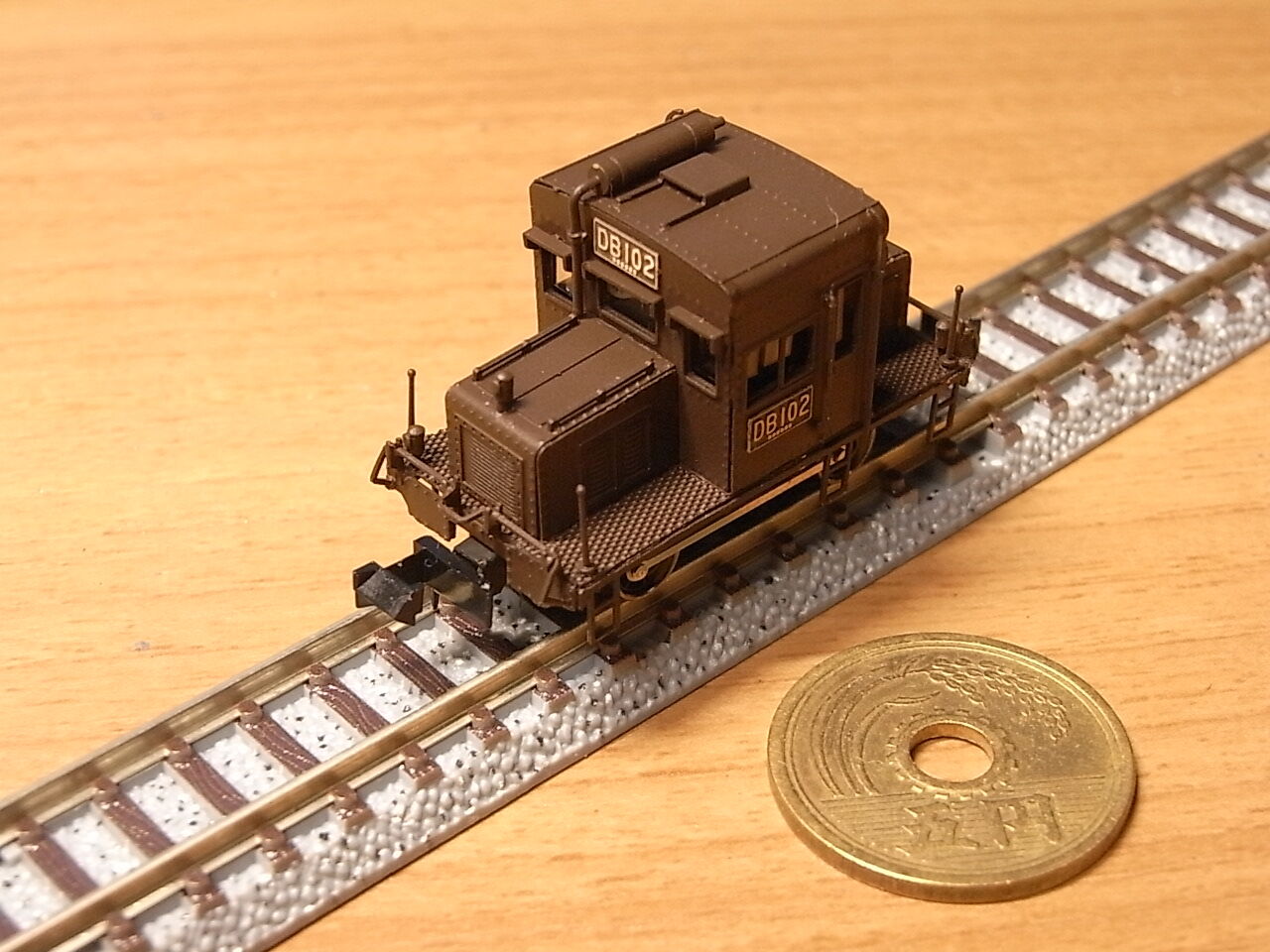 ディーゼル機関車 DB10製作記(その2) : DAMEYA@1/144 ディーゼル機関車 DB10製作記(その2) : DAMEYA@1/144