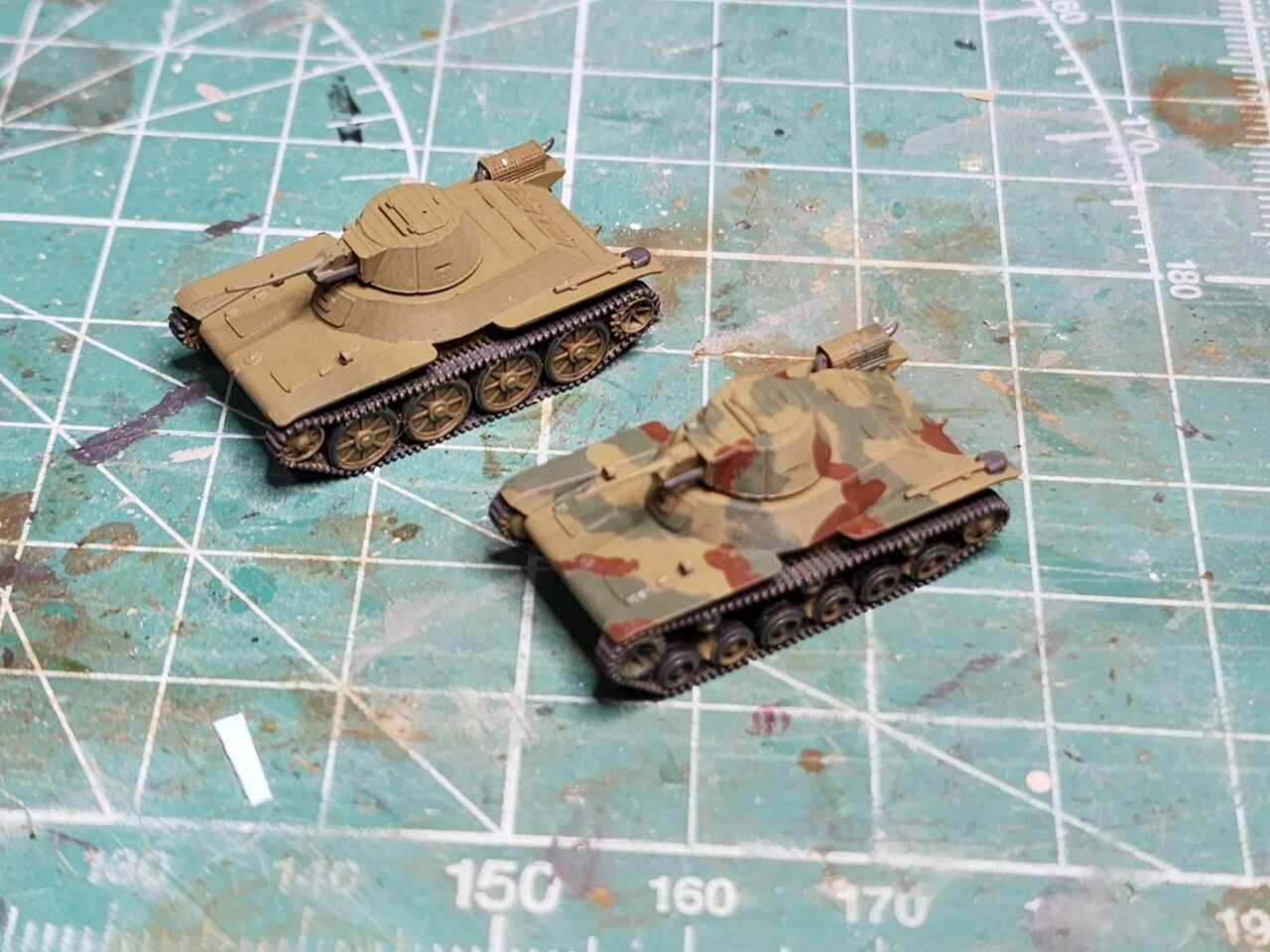 1/144 九八式軽戦車、サンプル組み立て : DAMEYA＠1/144