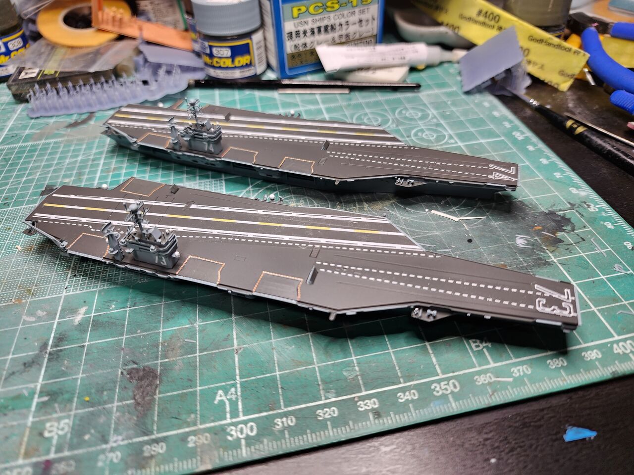 1/2000 ニミッツ級原子力空母、ジョージ・ワシントンサンプル組み立て