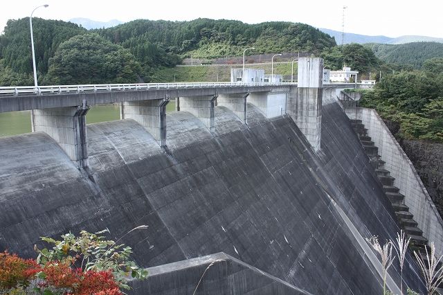22東荒川ダム