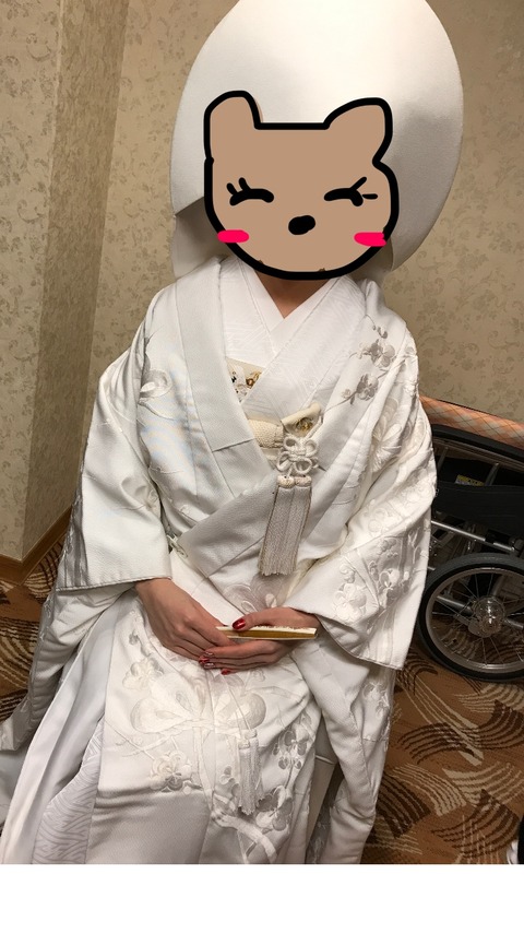 B0199908-A83A-46F7-A184-5F6B6E6BC3AE
