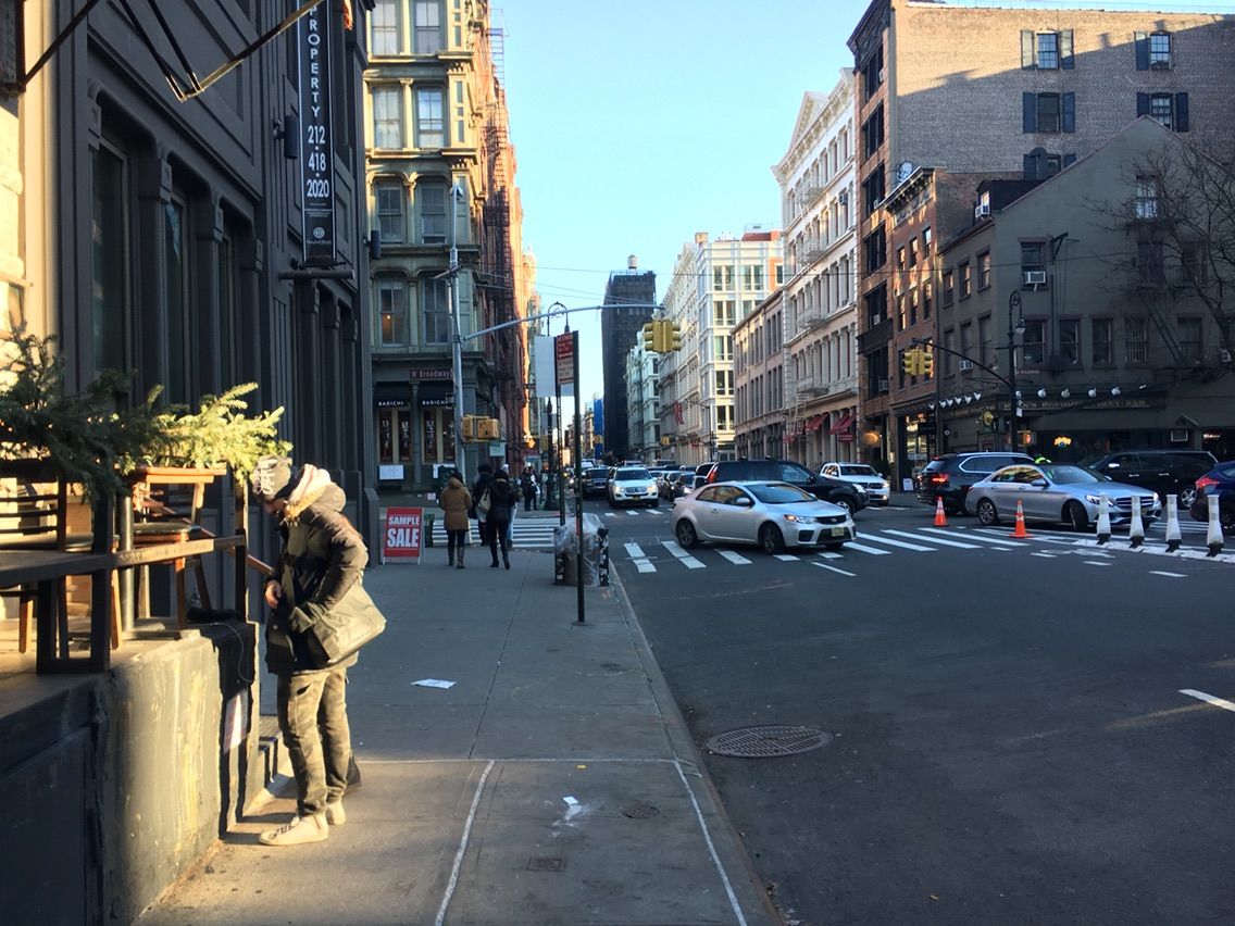 北中南米5 ソーホー Soho のケイト スペード本店へ 絶品チーズケーキ 弾丸フライヤー