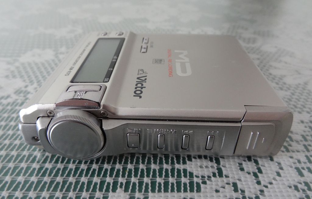 VICTOR XM-R70-S MD WALKMAN ウォークマン 対決！新型ウォークマンZX707vsWM1AM2 - STACC MORIKAWA - 長野