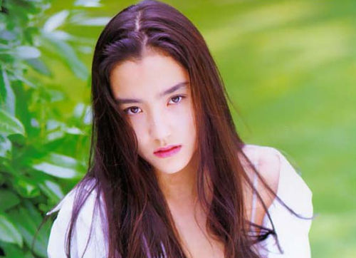 画像 L A から一時帰国の一色紗英が まるで栗原類な件 顎 だんじゅうろうの芸能速報 仮