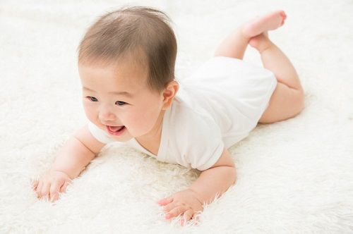 第一子が生後5ヶ月の時 単身赴任が始まって 寝がえり ほふく前進 お座り ハイハイ 帰る度にレベルアップしていて過程が見れずさみしい 男性様 気団 生活2chまとめブログ