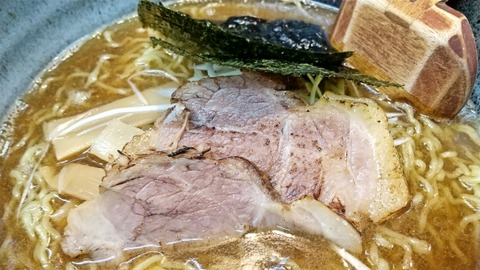 嫁のラーメン食べ方が少し異常なんだが…のサムネイル