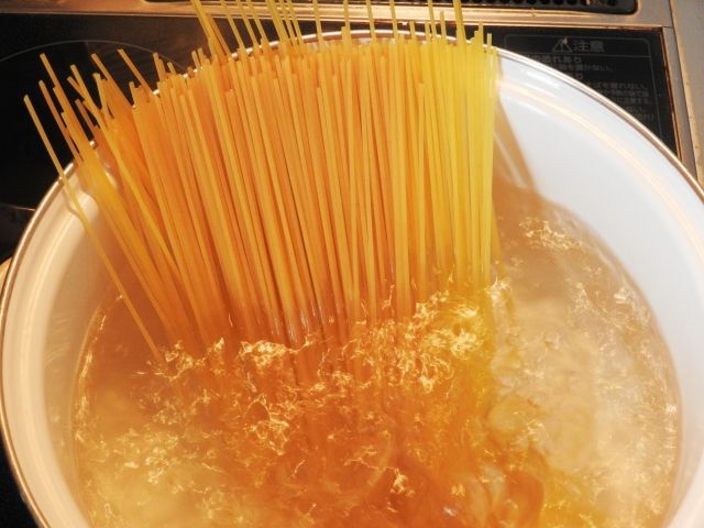 メシマズ嫁 茹で卵を刻んでマヨネーズと一緒に和え 茹でたスパゲティに混ぜる なんでこればかりで不味くできるんだろう 男性様 気団 生活2chまとめ ブログ メシマズ嫁 茹で卵を刻んでマヨネーズと一緒に和え 茹でたスパゲティに混ぜる なんでこればかりで不味くできるんだろう 男性様 気団 生活2chまとめ ブログ