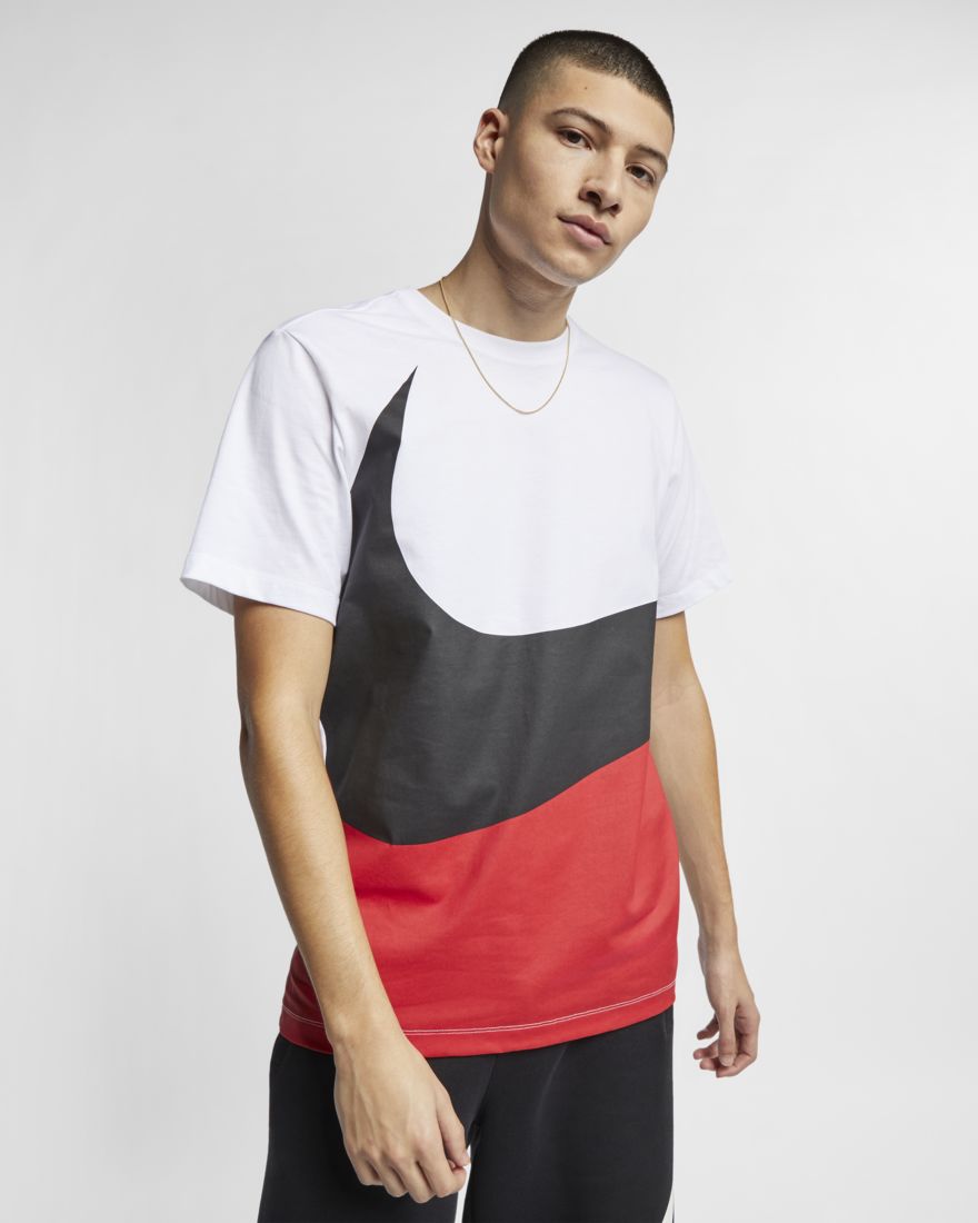 Nikeオンラインストア販売開始 ナイキ スポーツウェア スウッシュ Tシャツ Dr Mag