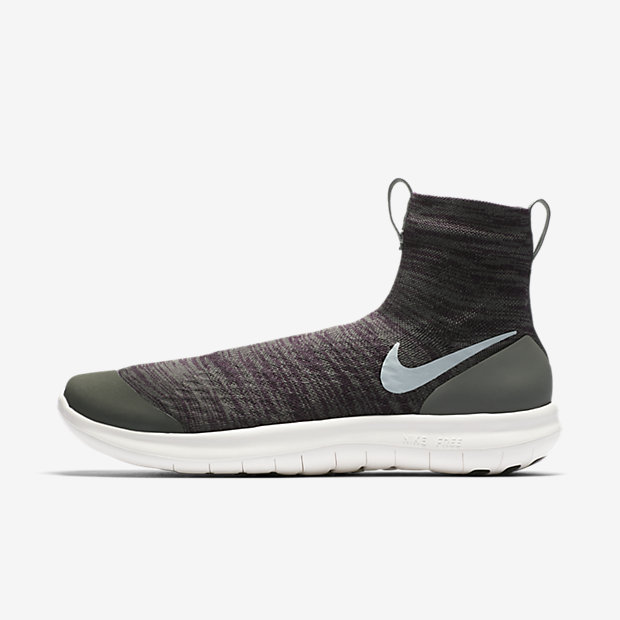 Nikeオンラインストア11月2日発売 Nikelab Gyakusou 17 Holiday Dr Mag