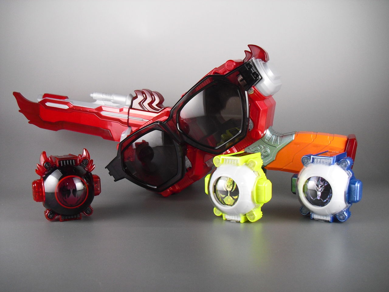 Amazon | 仮面ライダーゴースト 闘魂装填 DXサングラス