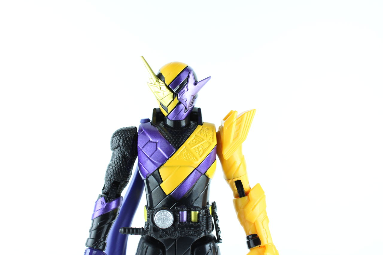 Amazon.co.jp: 仮面ライダービルド ボトルチェンジライダー
