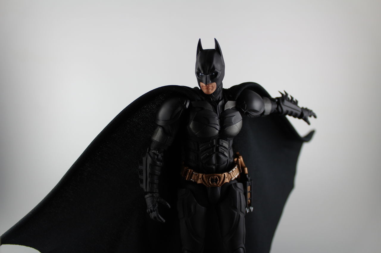 レビュー】S.H.フィギュアーツ バットマン(The Dark Knight) : dark's toy