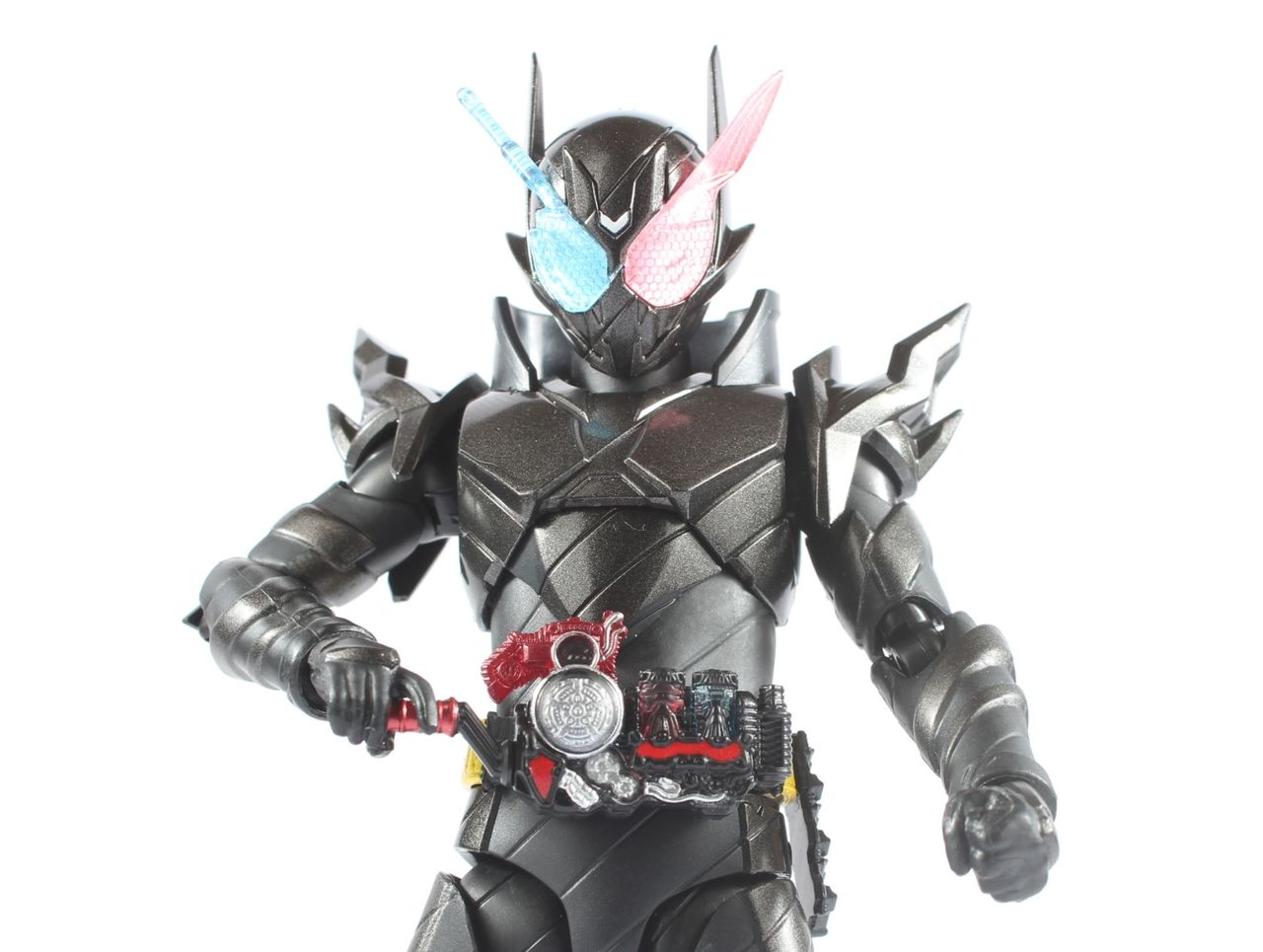 BANDAI - 仮面ライダービルド ハザードフォーム SHフィギュア Amazon.co.jp: S.H.フィギュアーツ 魂ネイション2018 仮面