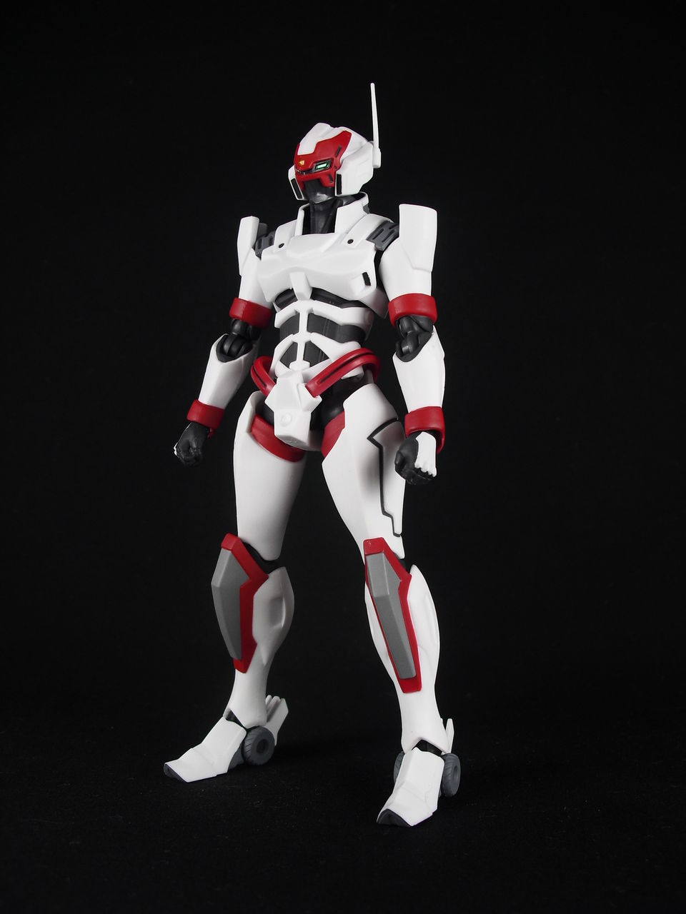 S.H.フィギュアーツ アクティヴレイド ストライクインターセプター 約145mm ABS&amp;PVC製 可動フィギュア 2zzhgl6 Amazon.co.jp: TAMASHII NATIONS S.H.フィギュアーツ アクティヴ