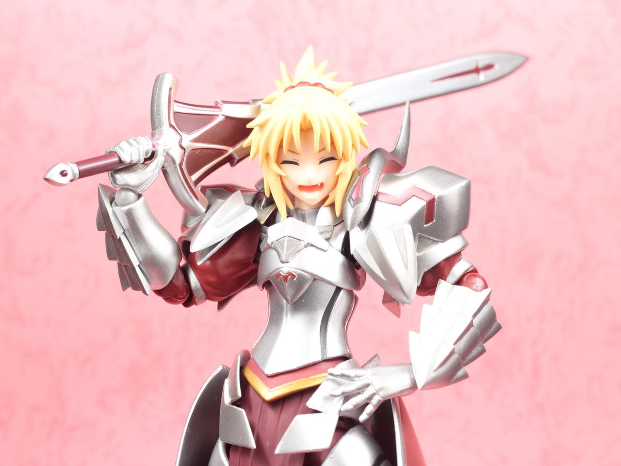 レビュー Figma 赤 のセイバー Dark S Toy