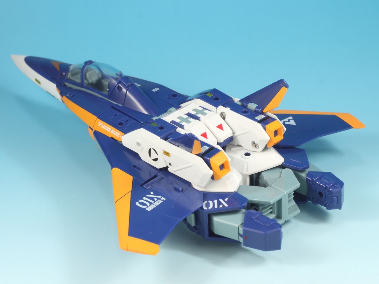 レビュー】トイライズ AFC-01XΩ レギオス オメガ : dark's toy