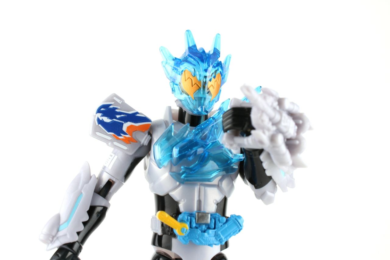 Amazon.co.jp: 仮面ライダービルド ボトルチェンジライダー