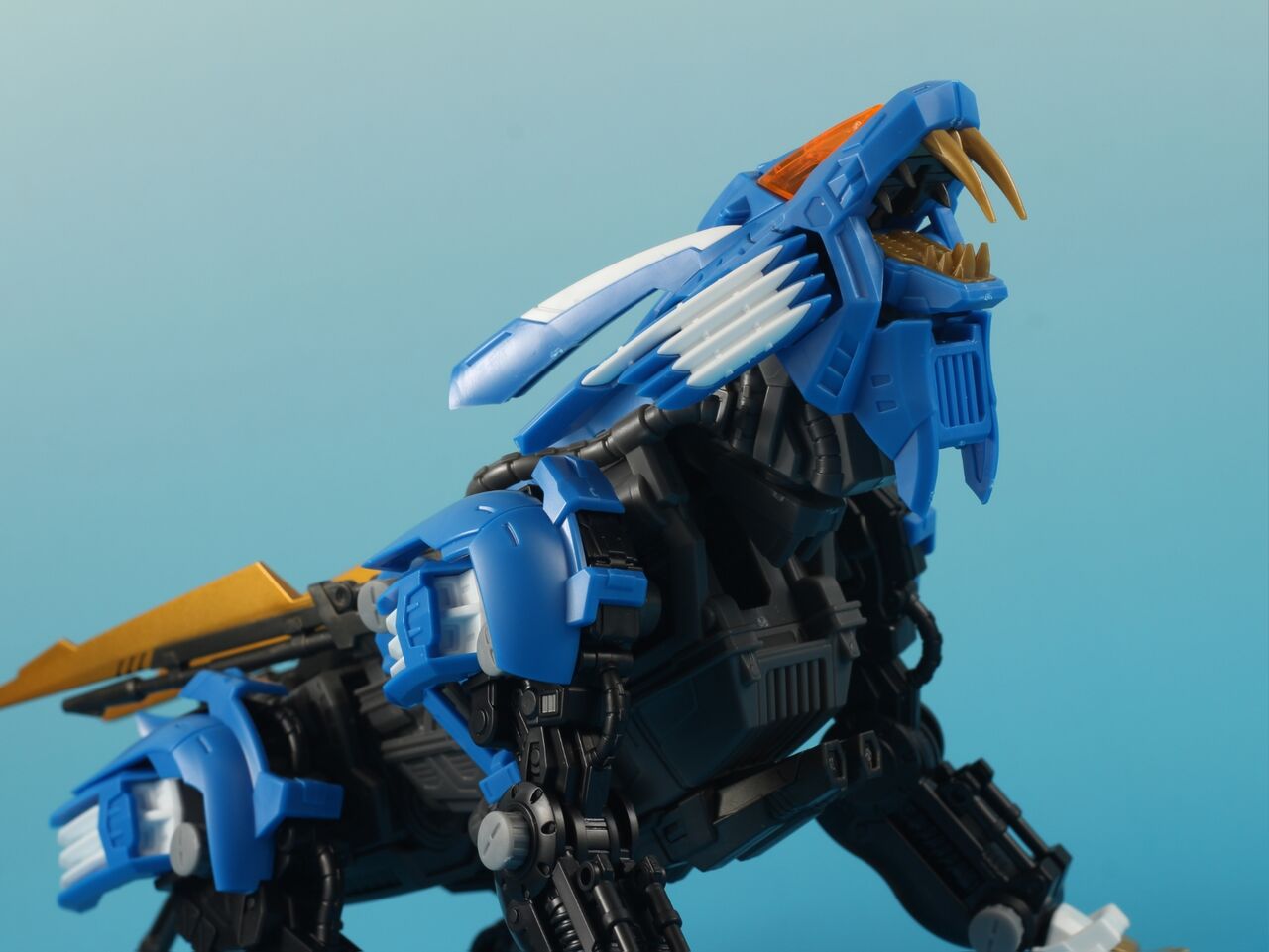 レビュー】REALIZE MODEL RMZ-001 ブレードライガー : dark's toy レビュー】REALIZE MODEL RMZ-001 ブレードライガー : dark's toy