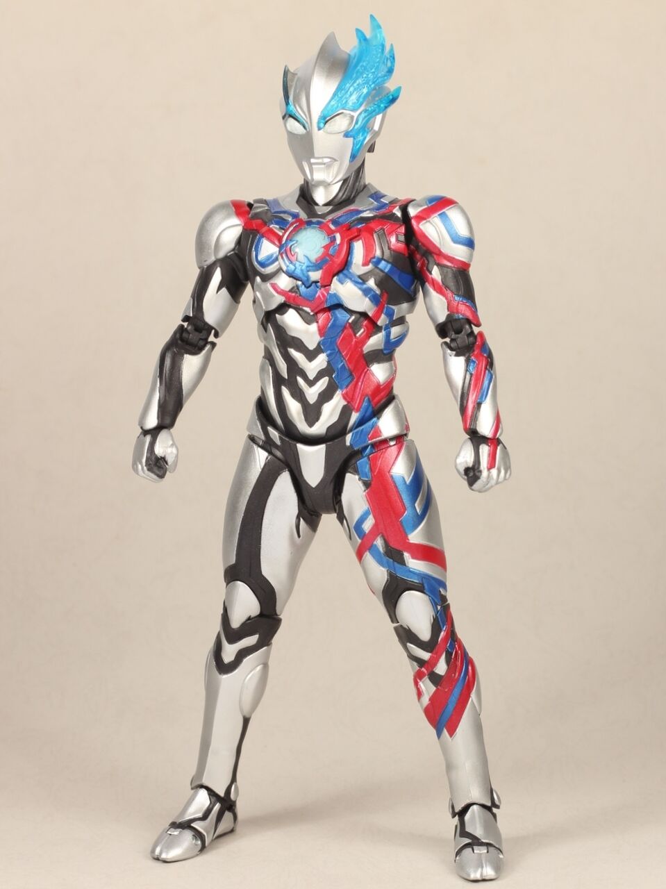 レビュー】S.H.Figuarts ウルトラマンブレーザー : dark's toy