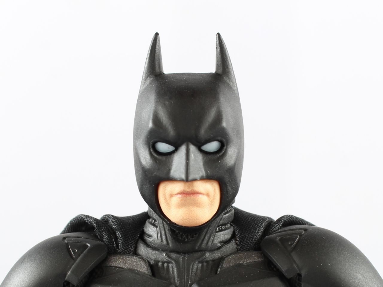 MAFEX バットマン Ver.3.0 アクションフィギュア Amazon.co.jp: MAFEX マフェックス No.053 ダークナイト