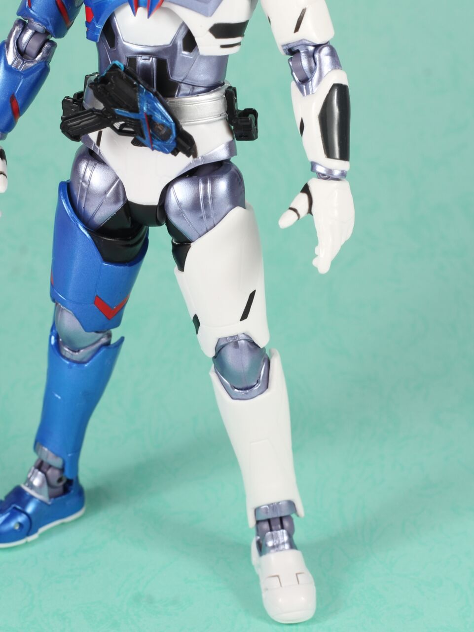 レビュー】S.H.フィギュアーツ 仮面ライダーバルカン シューティング