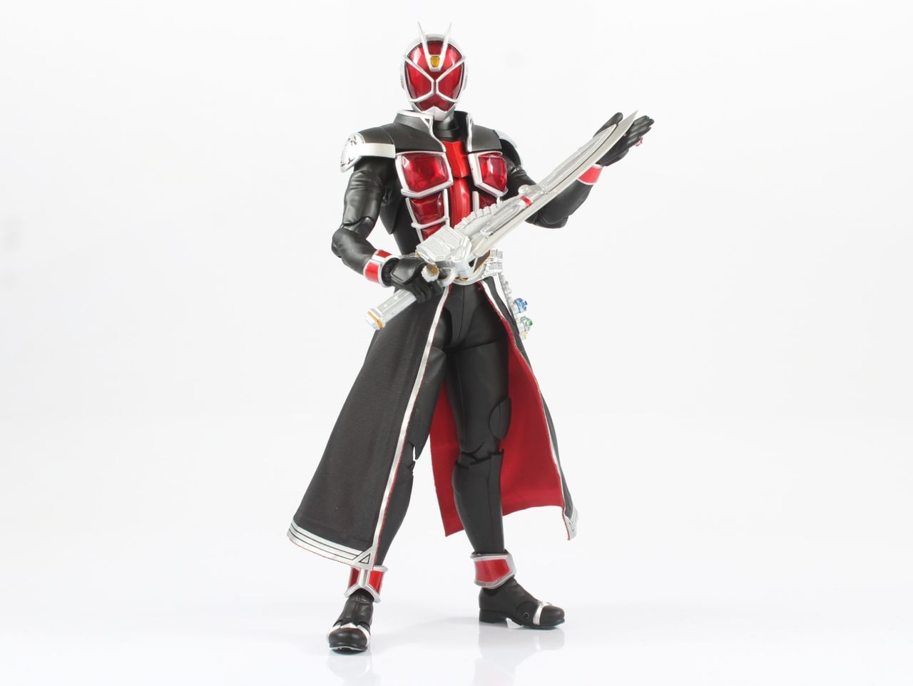 レビュー】S.H.フィギュアーツ 仮面ライダーウィザード フレイム