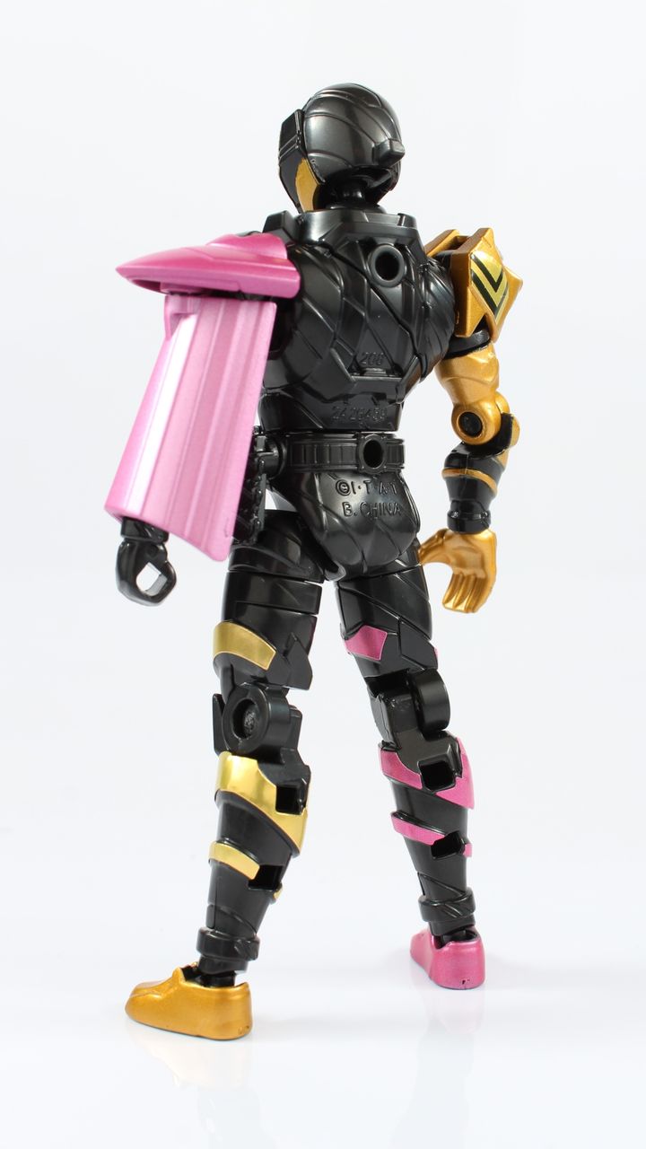 レビュー】創動 仮面ライダービルド BUILD9 Feat.装動 仮面