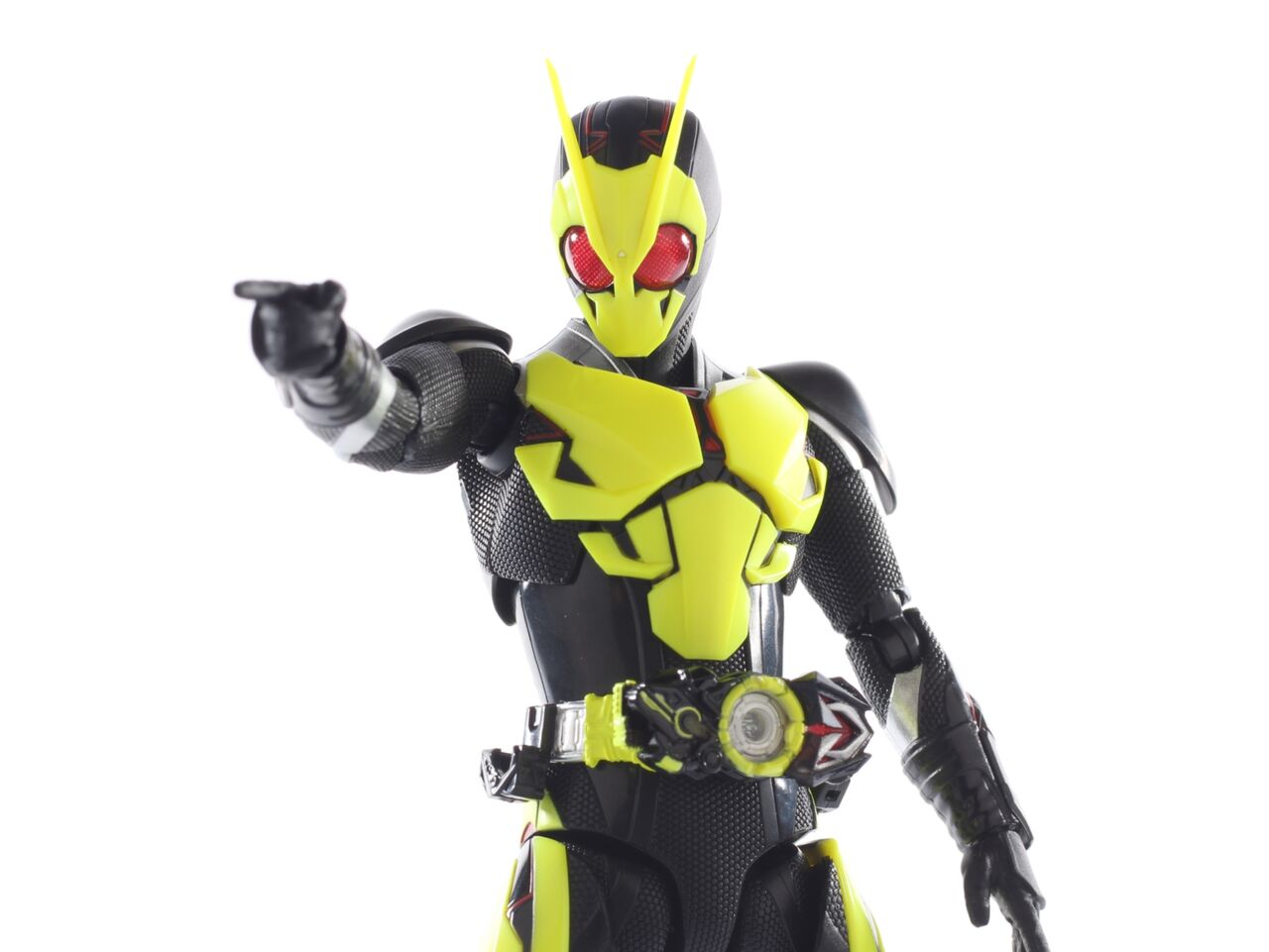 レビュー】S.H.フィギュアーツ 仮面ライダーゼロワン ライジング 
