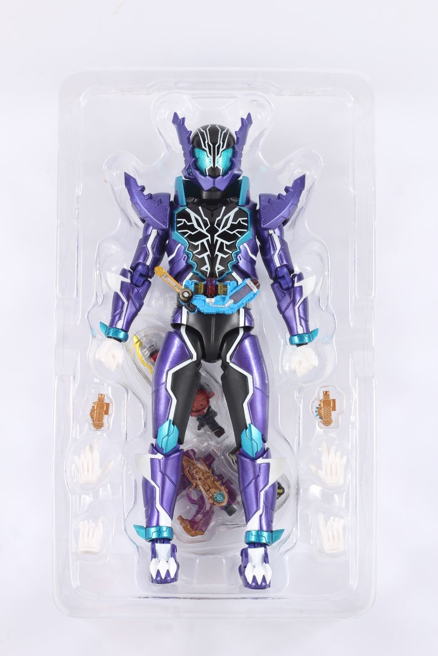 s.h.フィギュアーツ仮面ライダーローグ レビュー】S.H.Figuarts 仮面ライダーローグ