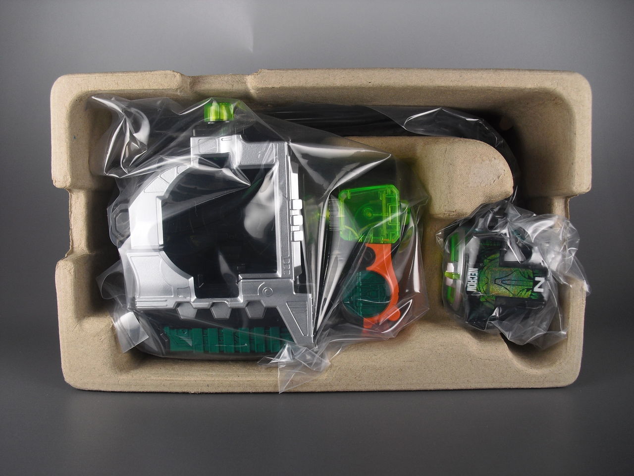 レビュー】DX メガウルオウダー＆ネクロムゴーストアイコン/DX グリム