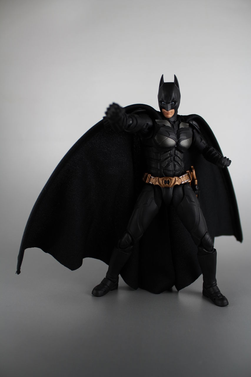 レビュー】S.H.フィギュアーツ バットマン(The Dark Knight