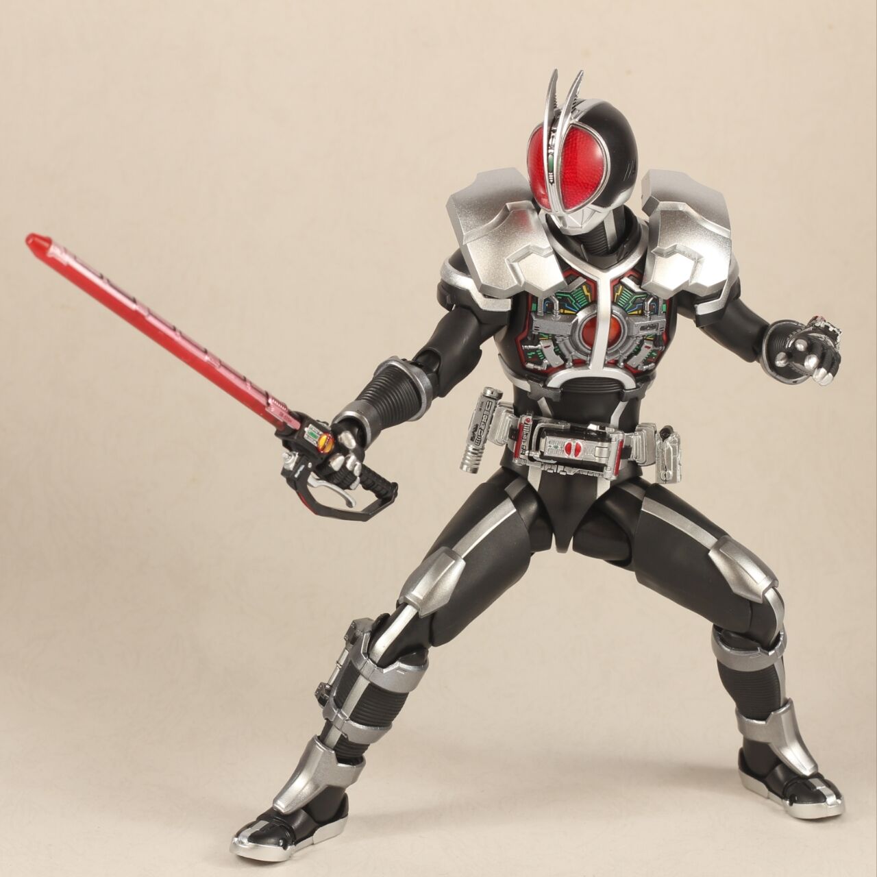 真骨頂ネクストファイズ・アクセルフォーム S.H.Figuarts乾巧 S.H.Figuarts（真骨彫製法） 仮面ライダーファイズ アクセル