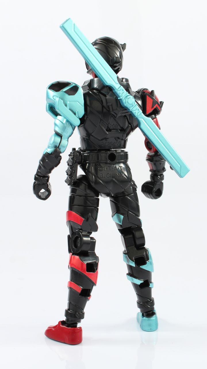 レビュー】創動 仮面ライダービルド BUILD9 Feat.装動 仮面ライダー