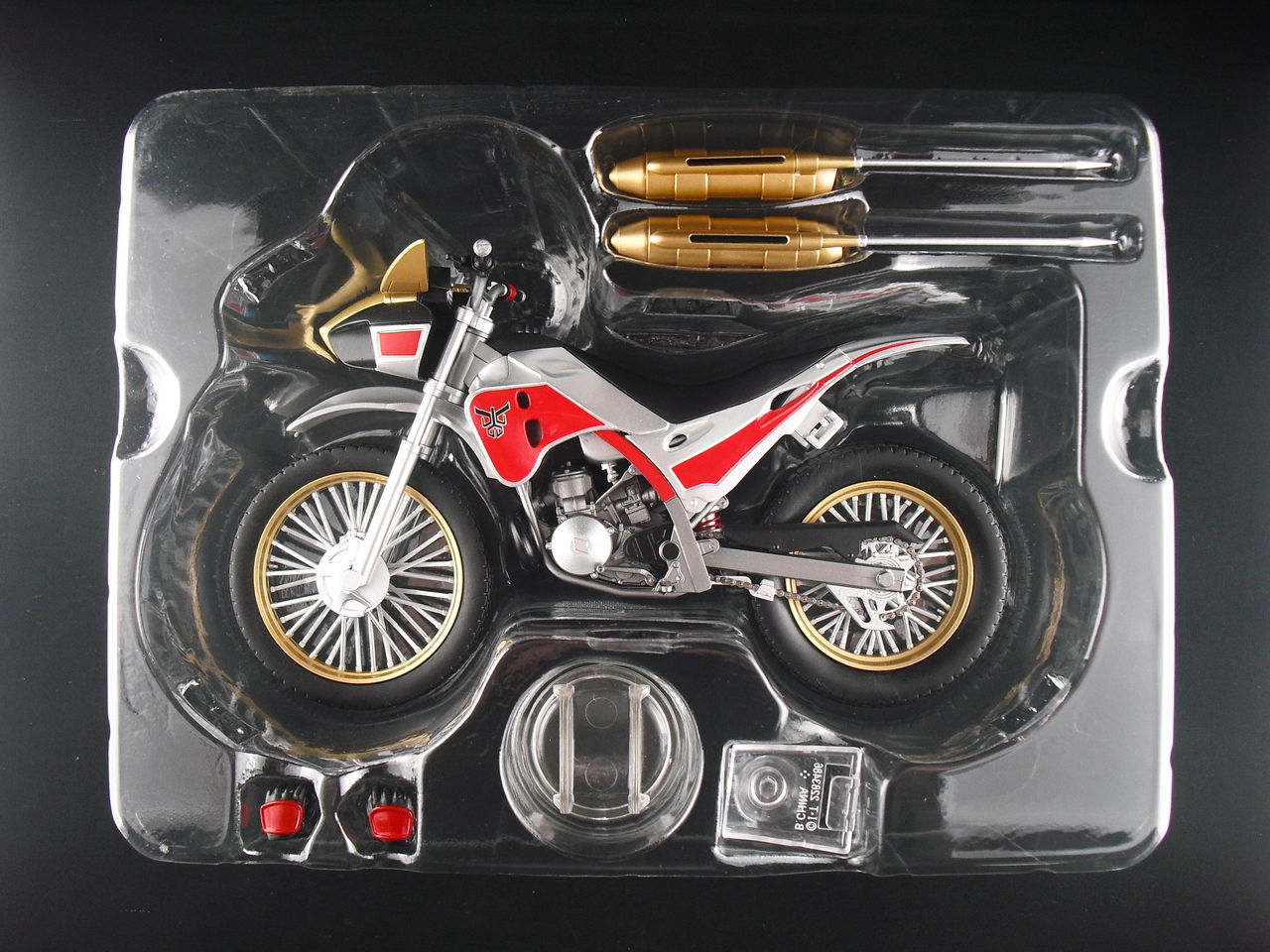 レビュー】S.H.フィギュアーツ トライチェイサー2000 : dark's toy