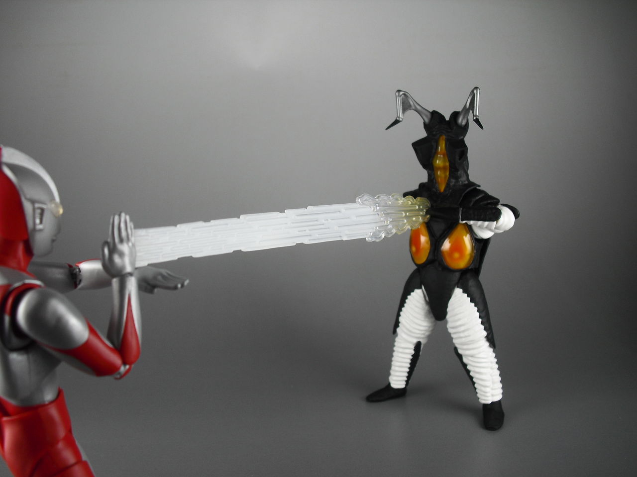 レビュー】S.H.フィギュアーツ ゼットン : dark's toy