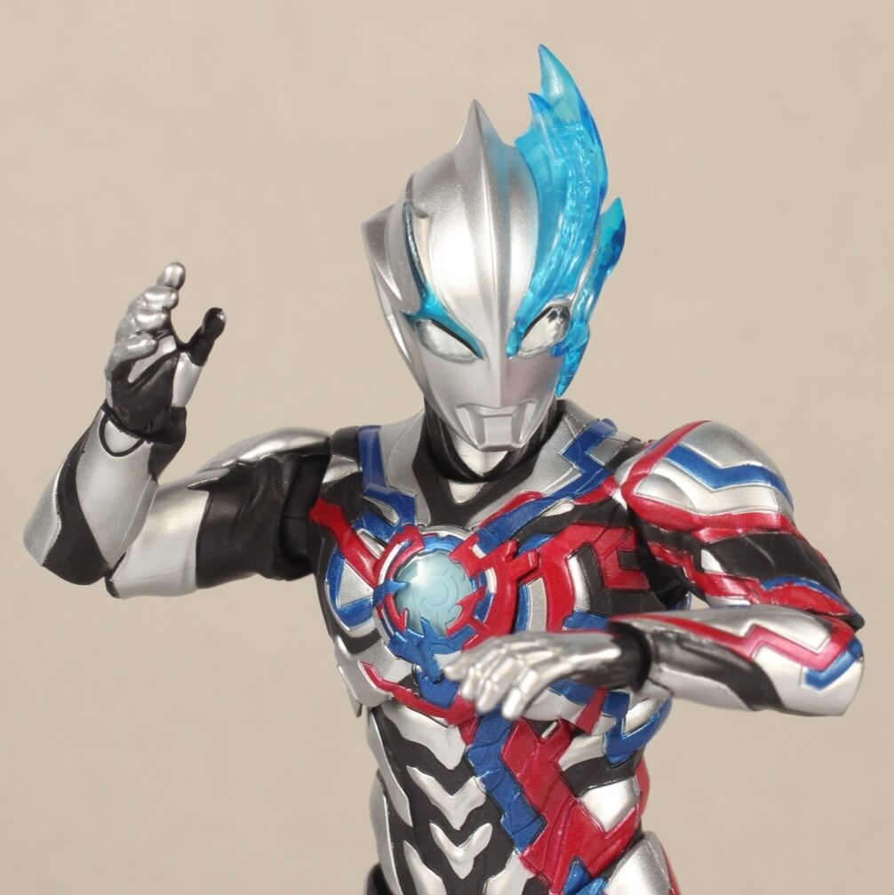レビュー】S.H.Figuarts ウルトラマンブレーザー : dark's toy