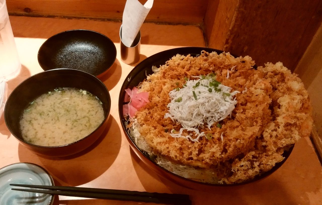 江の島 しらす問屋 とびっちょ 本店 しらすのかき揚げ丼 2枚 Darkangelの新世界創造シンフォニー