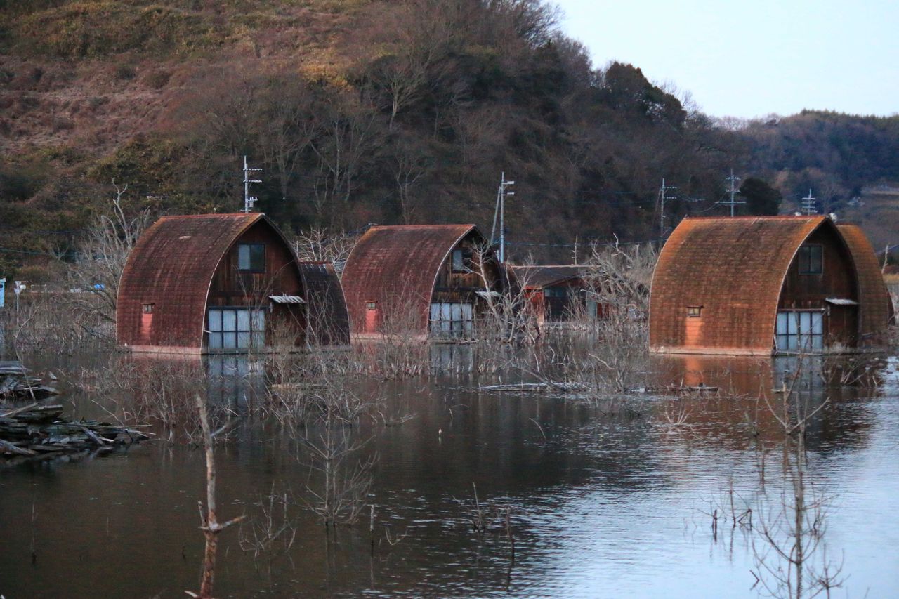 廃墟旅 牛窓の水中ペンション村 バスターズの非日常と廃墟の日々 廃墟旅 牛窓の水中ペンション村 バスターズの非日常と廃墟の日々