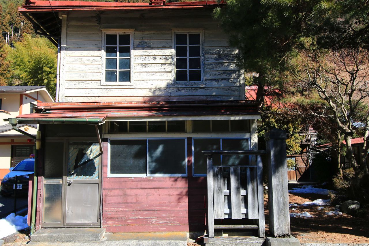 廃墟旅 丹波山村の廃墟群 バスターズの非日常と廃墟の日々