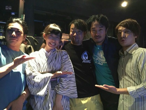 19a25389.jpg