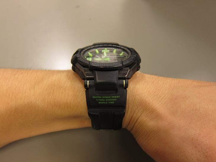 パイロット以上にタフな『G-SHOCK SKY COCKPIT GW-4000』 : また杖が